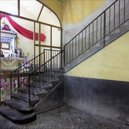 081 Stazione Centrale Home نابولي المظهر الخارجي الصورة