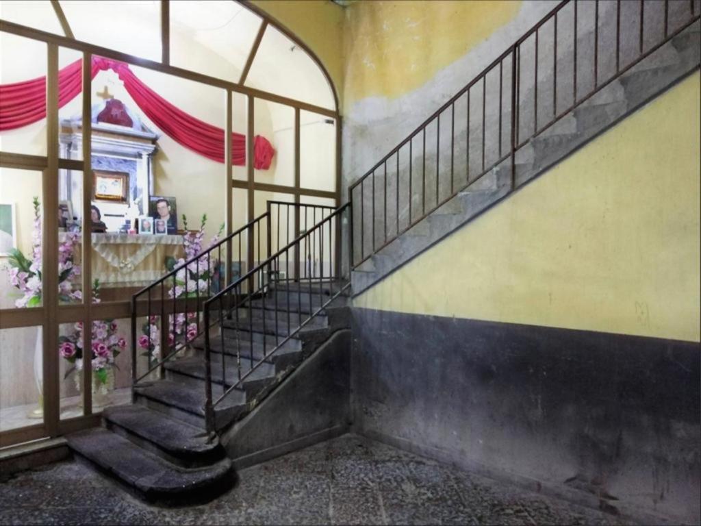 081 Stazione Centrale Home نابولي المظهر الخارجي الصورة